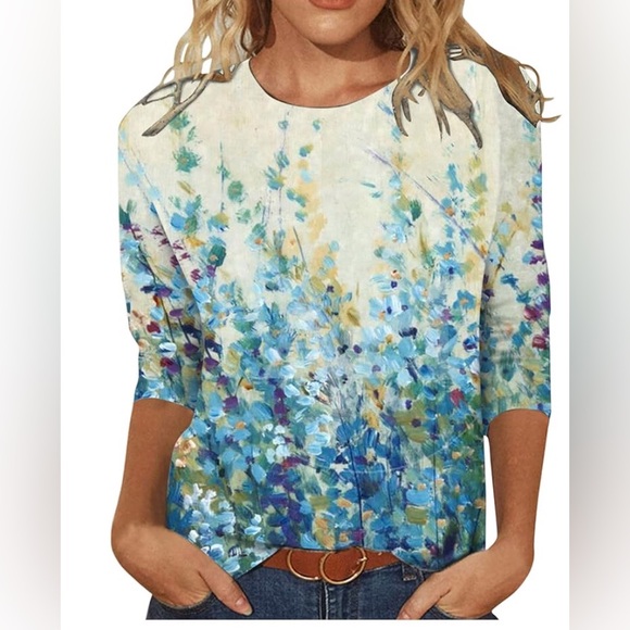 Tops - Blue and White Graphic Long Sleeve Tee